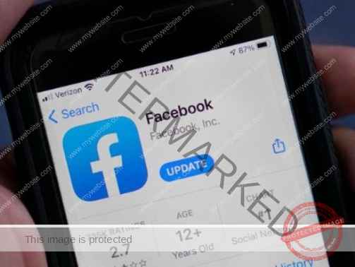 Facebook adds way to remove misinformation from groups (1)