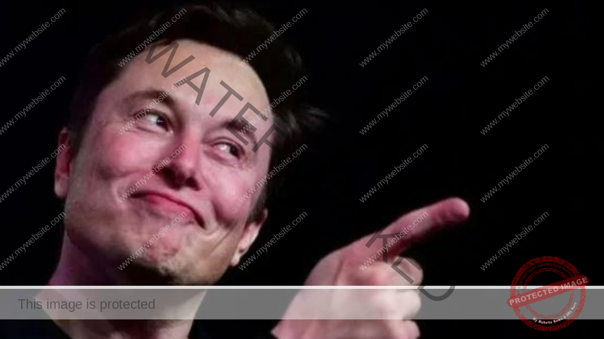 Musk calls Apple's dispute with Twitter a misunderstanding.