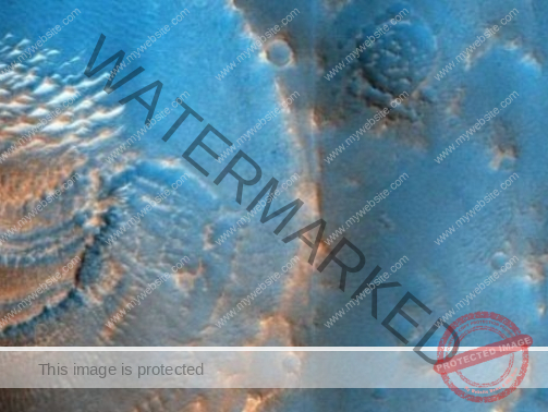 Scientists intrigued by Mars' 'mysterious' craters