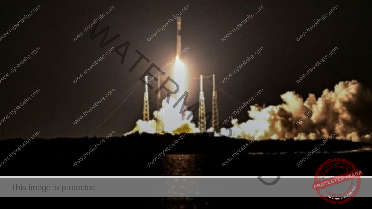 SpaceX again postpones Japanese moon lander launch