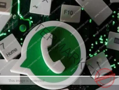 What new privacy feature is WhatsApp bringing for its users
